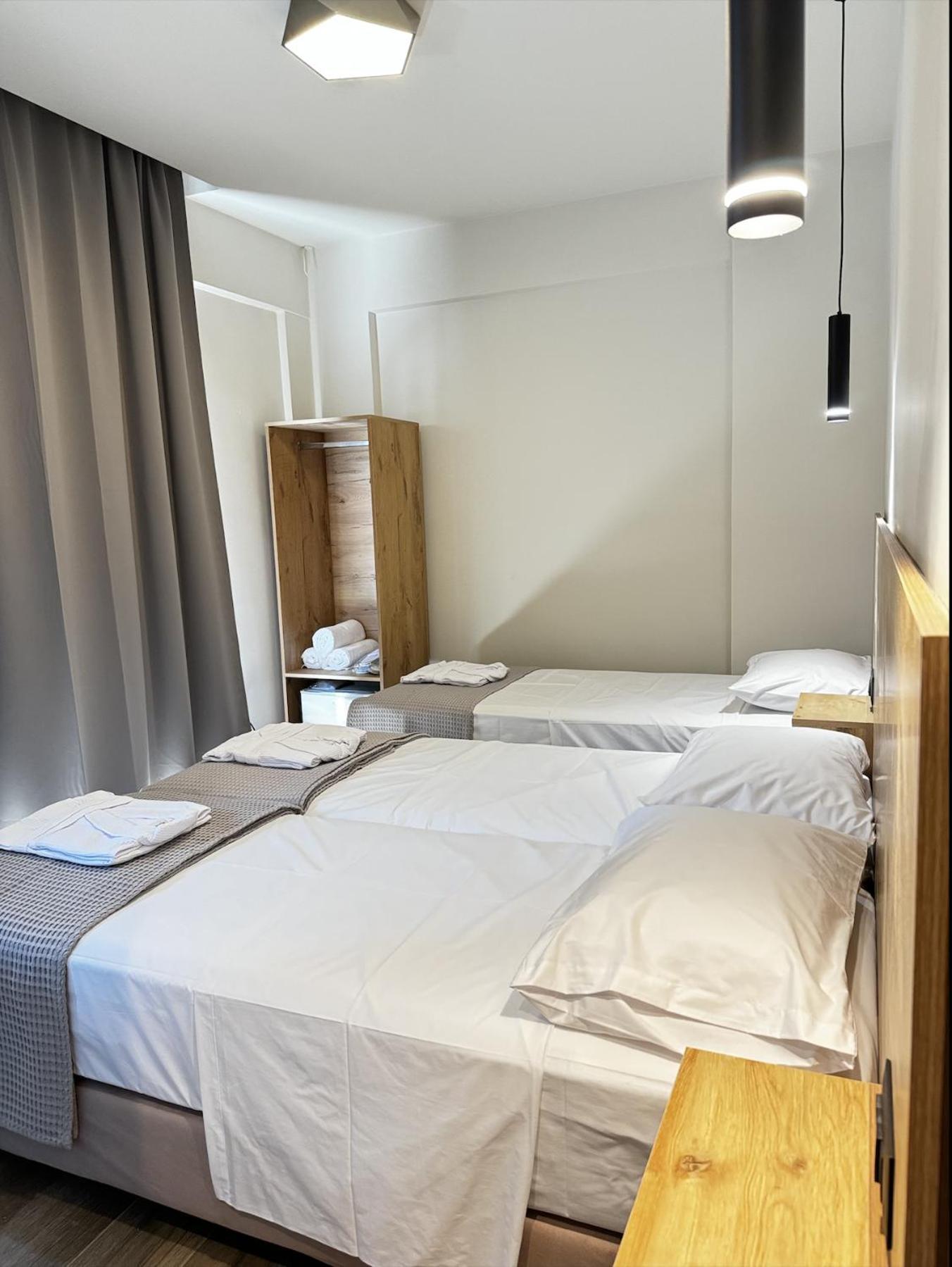 Lunar Hotel ヘルソニソス エクステリア 写真